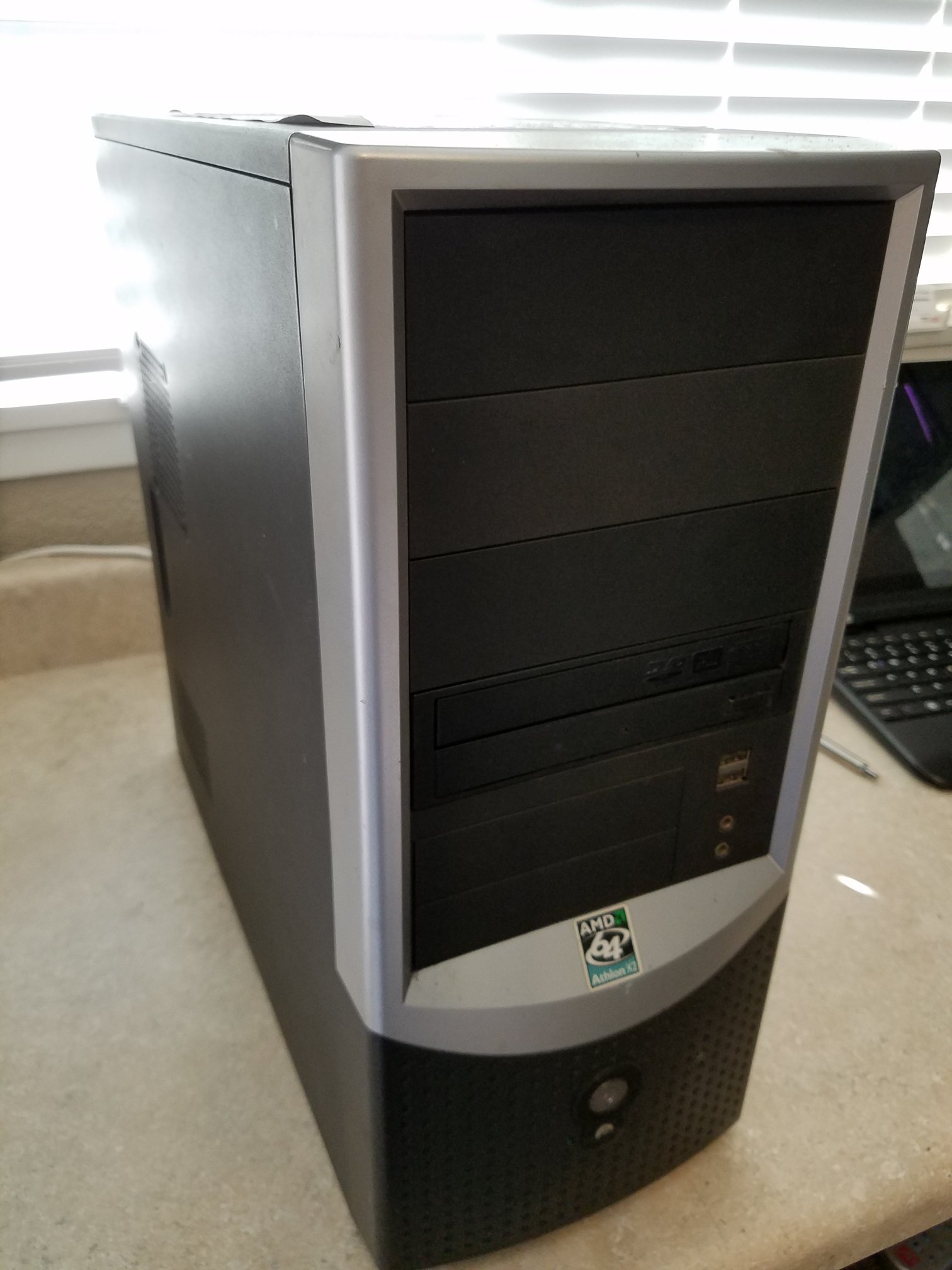 The Computer Savior Desktop PC